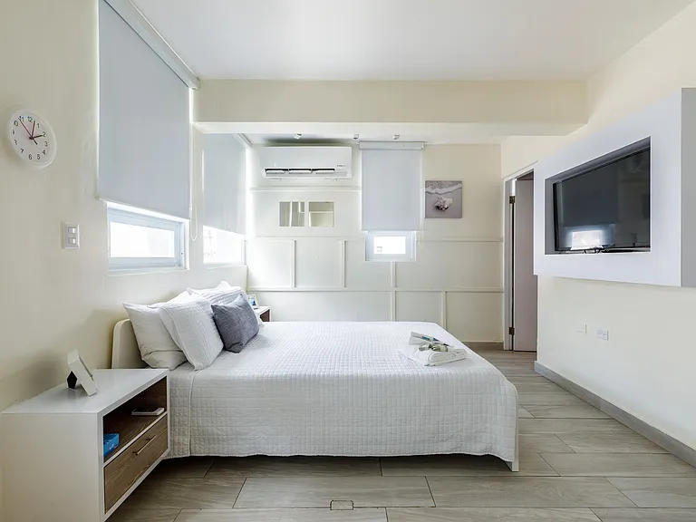 1408 Calle Aldea #2A — Photo 9
