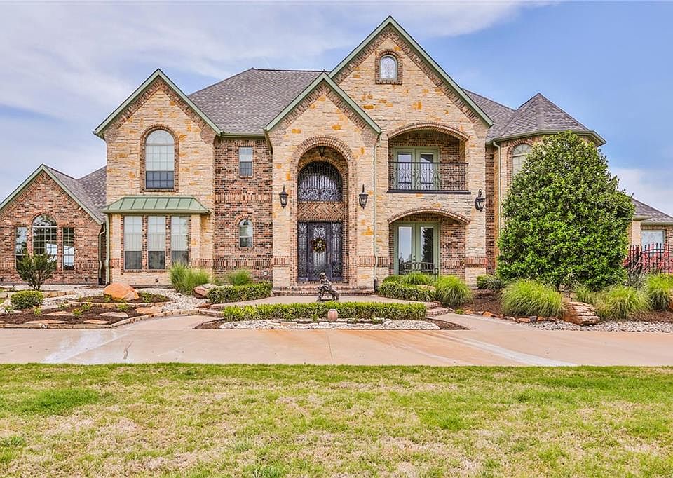 201 Hunter Pass, Waxahachie, TX 75165 | Zillow