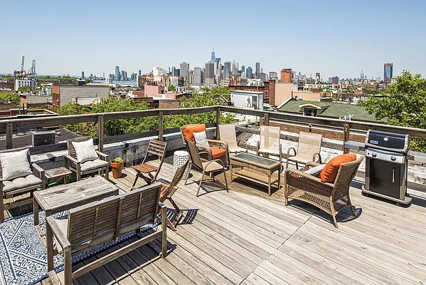 Rented by Compass | media 10