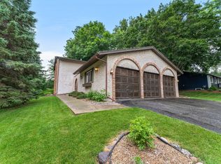 3820 Linden Cir, Excelsior, MN 55331