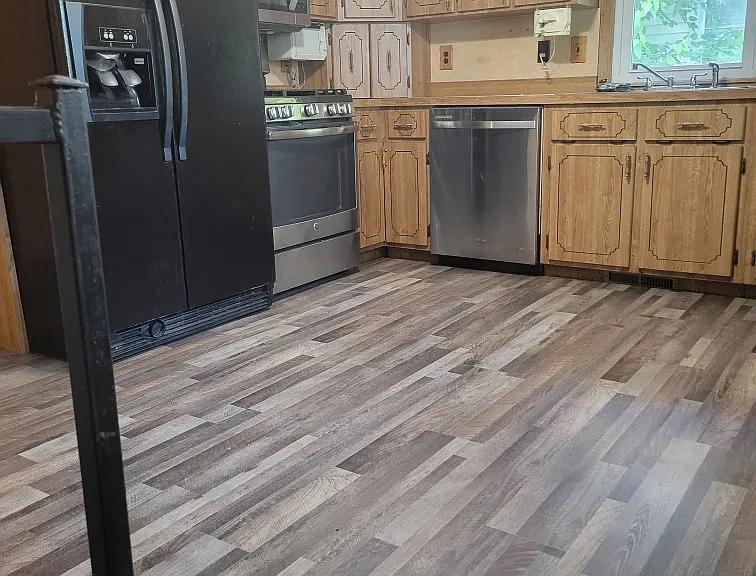 2805 Marshall Ave — Photo 9