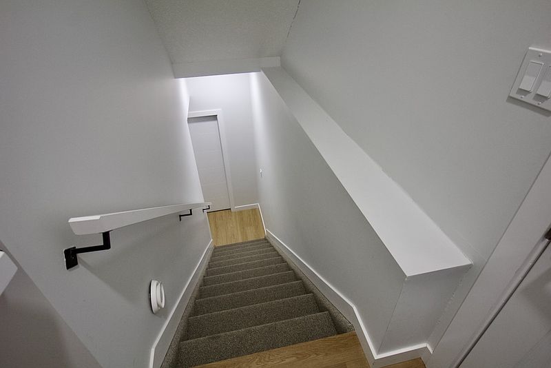 Edmonton House for rent - 4 Bedrooms — photo 19