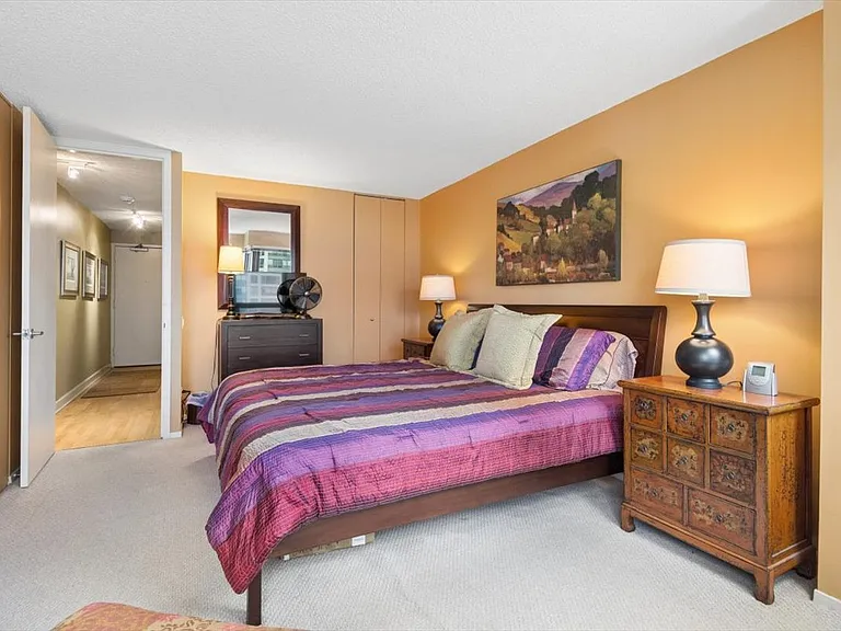 30 E Huron St #2402 — Photo 8
