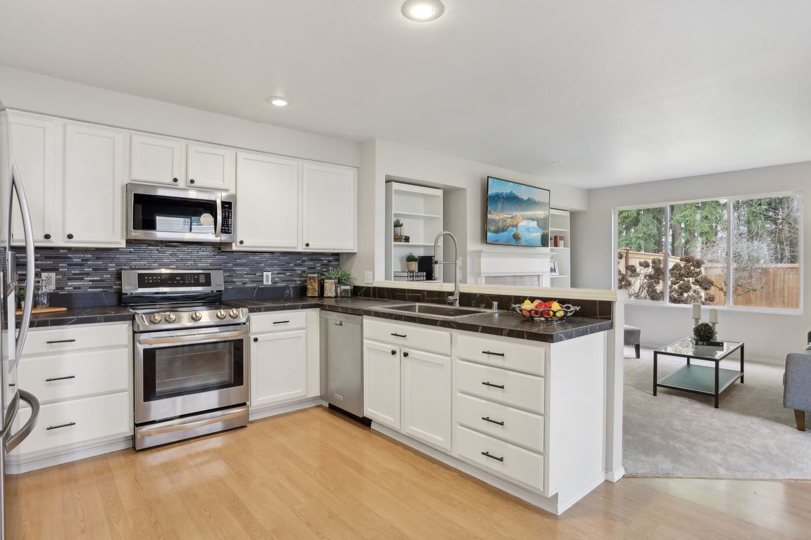 22904 SE 240th Pl-011.jpg