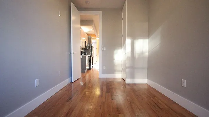 Rented by Nooklyn NYC LLC | media 23