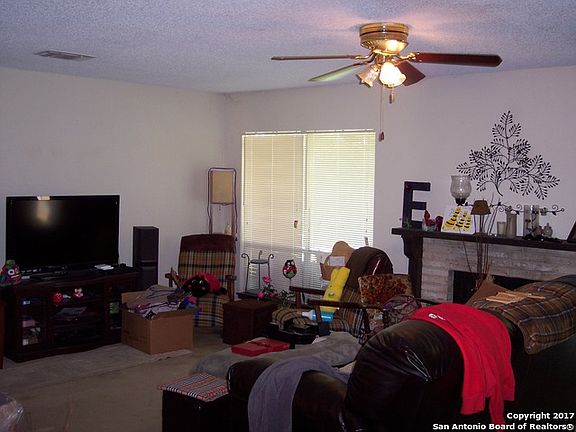 5th image of 11095 White Sands St