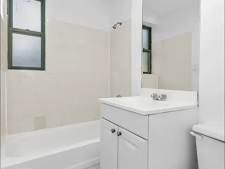 244 W 64th St #3G — Photo 2