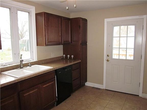New Kitchen w/....