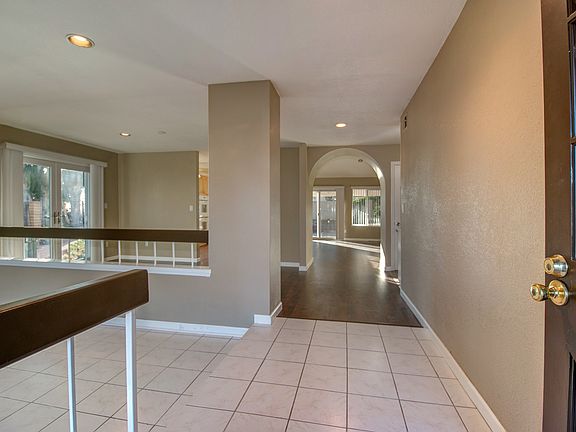 2nd image of 11606 Joyas Ct