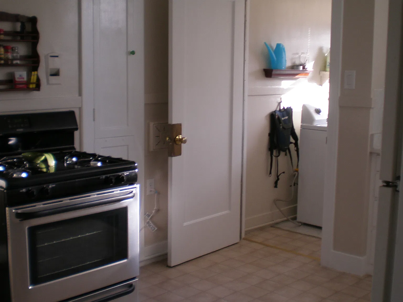 1 bed, 832 sqft, $1,850 — Photo 4