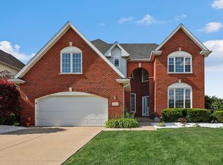 3900 Streamwood Dr, Hazel Crest, IL 60429