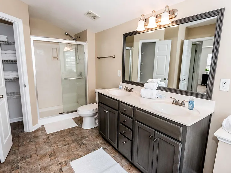 5991 Underwood Ave — Photo 5