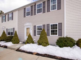 5 Tamarack Dr, Dover, NH 03820