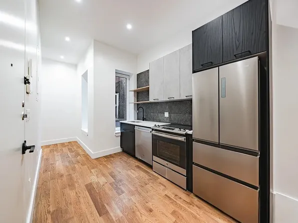 96 Harrison Place image 2 of 19
