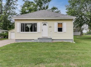 409 N West St, Tremont, IL