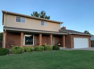 76 Portero Dr, Pueblo, CO 81005