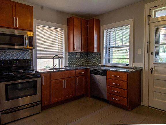 4th image of 7745 Delmar Blvd Floor 1