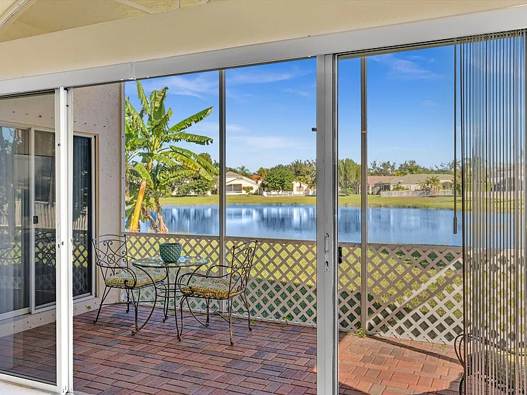 4194 Bluff Harbor Way — Photo 36
