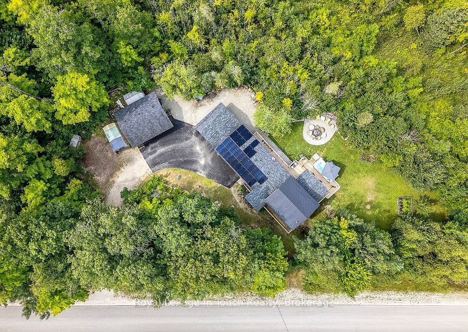 1st image of 36 Meadows Ave