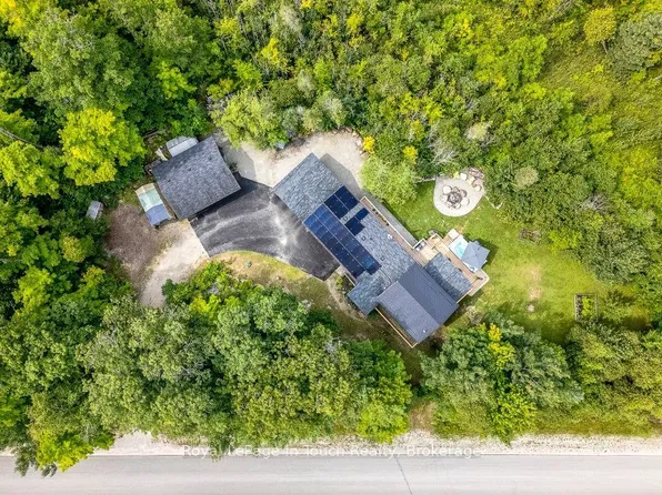 36 Meadows Ave, Tay, ON L0K 2C0