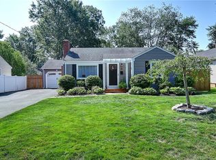 98 Clearfield Rd, Wethersfield, CT 06109