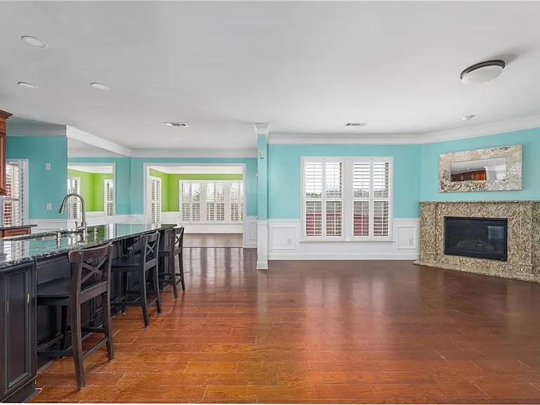 2331 Northmont Pkwy — Photo 14