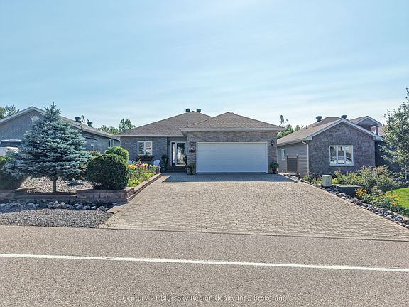 3rd image of 82 Kilby Ln