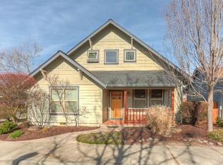 150 Max Loop, Talent, OR 97540