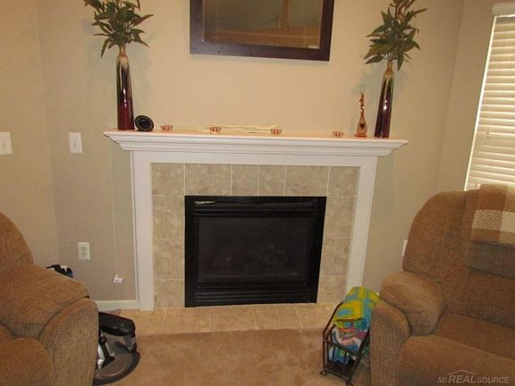 5th image of 52817 Muirfield Dr