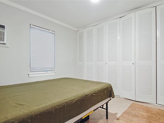 5th image of 801 Henry Clay Ave APT 100