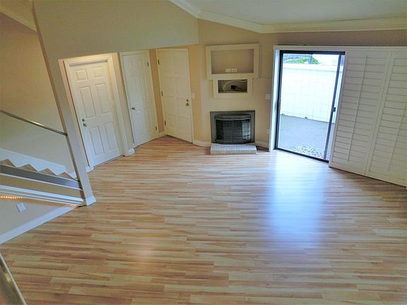 3rd image of 598 W Huntington Dr Unit F