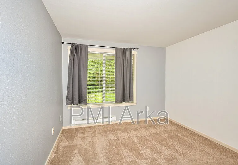 11309 NE 128th St #F102 — Photo 11