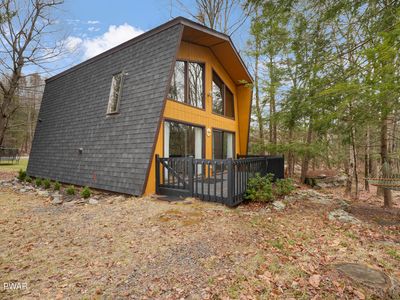 1907 Lakeview Dr E, Lake Ariel, PA, 18436