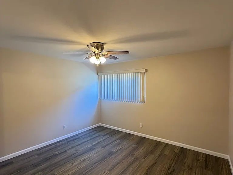 4063 Ohio St — Photo 10