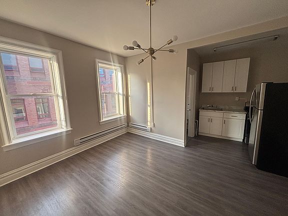 4th image of 104 Belmont Ave #43E