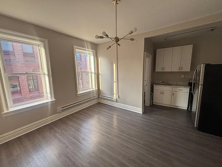 104 Belmont Ave #43E — Photo 4