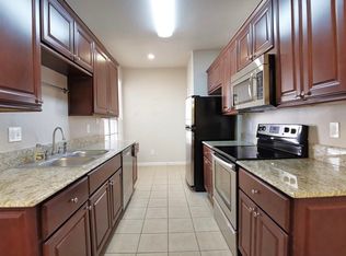 2255 Braeswood Park Dr APT 306, Houston, TX 77030