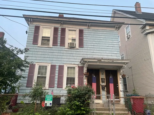 16-18 Shaffer St, Lowell, MA 01854