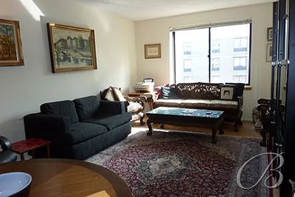 Sold by Bellmarc Realty | media 17