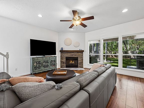 2nd image of 96055 Caribbean Ct