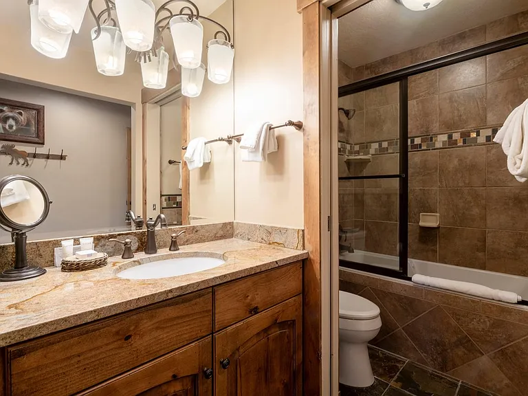 1325 Lowell Ave #5002 — Photo 9