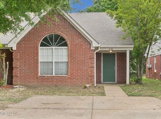 1628 Joy Blvd, Horn Lake, MS 38637