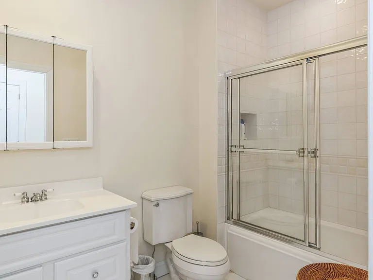 127 Mill Creek Close — Photo 16