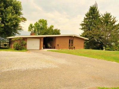 420 Cattle Scales Rd, Waynesboro, VA, 22980