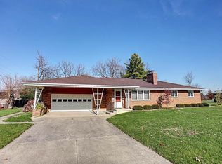 21 E Bonomo Dr, Fairborn, OH 45324