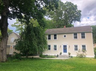 140 Westwind Rd, South Kingstown, RI 02879