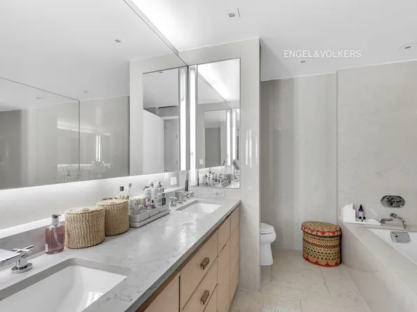 170 East End Avenue image 9 of 26