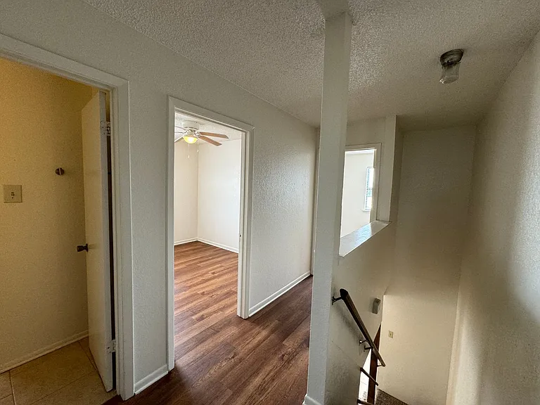 2515 Bermuda Dr — Photo 29