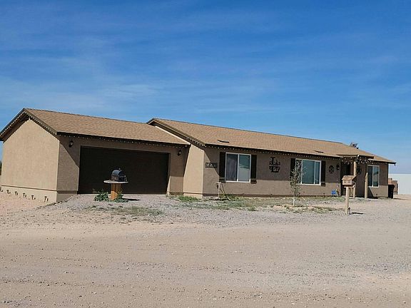 3rd image of 592 S 310th Dr