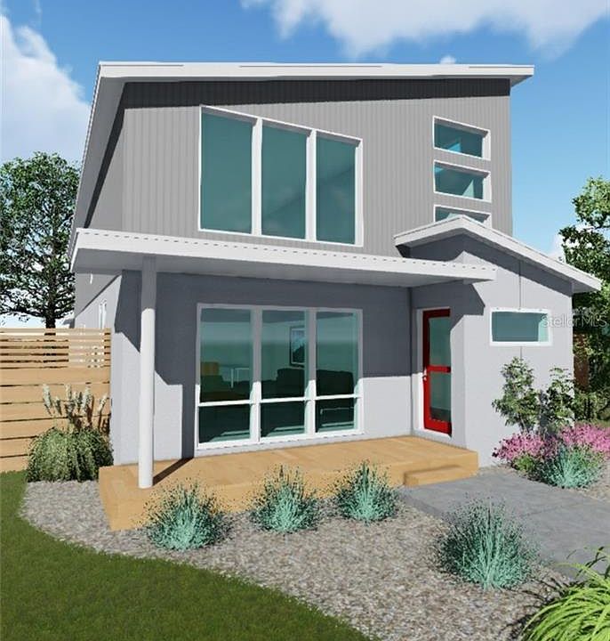 1st image of 805 E 2nd St